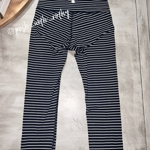 🍋 Lululemon Wunder Under Crop (High-Rise) *Luxtreme 21” - Picture 10 of 11